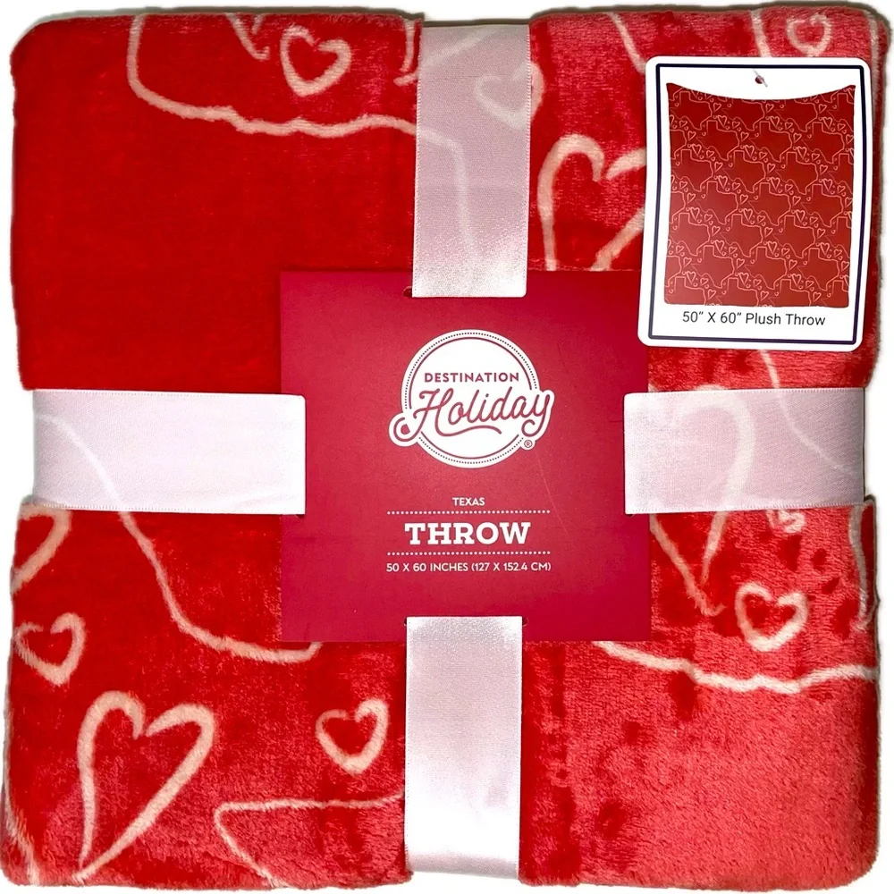 Destination Holiday Valentine's Throw Blanket - Picture 2 of 4